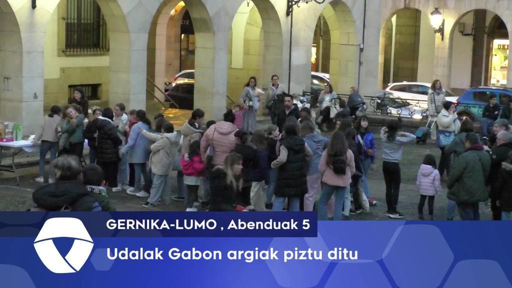 Gernika-Lumoko Udalak Gabon argiak piztu ditu