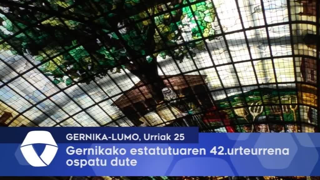 Gernikako estatutuaren 42.urteurrena ospatu dute