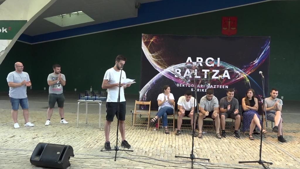 Argi Baltzaren 3.saioa, Mendatan