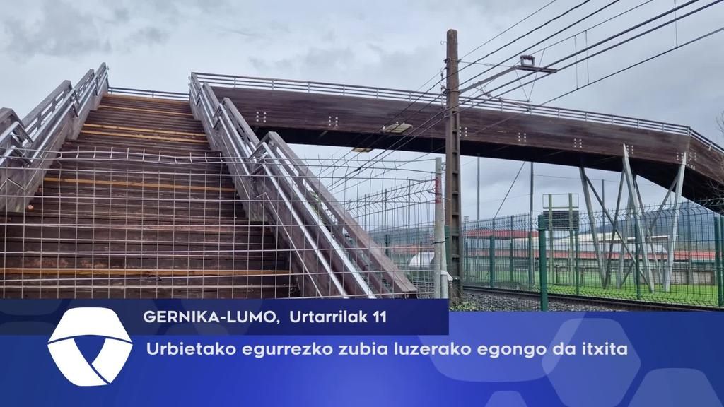Urbietako egurrezko zubia luzerako egongo da itxita
