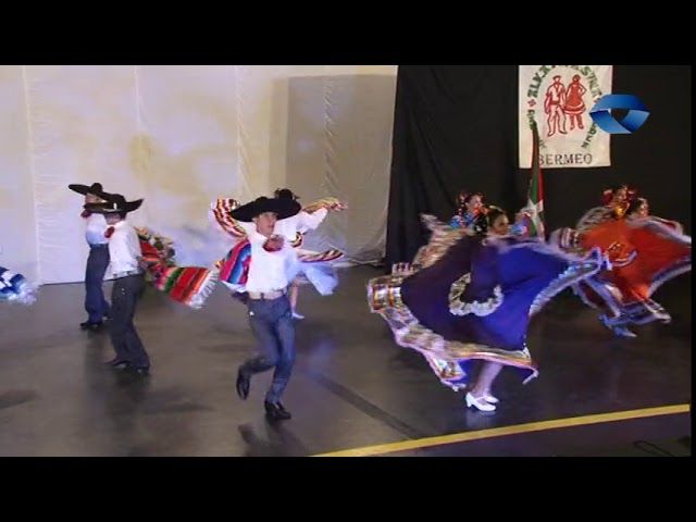 Valentzia, Mexiko eta Italiako dantzak izan dira Nazioarteko Folklore Jaialdia