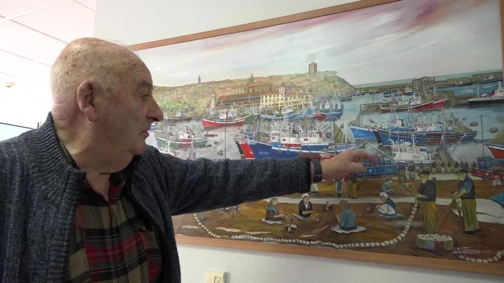 Jose Manuel Gabantxoren “Saregiñek’ margolana Sancti Spiritus Udal Zaharren egoitzan jarri dabe