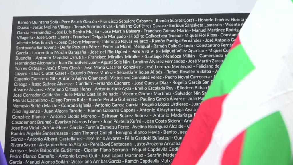 269 preso errepublikar omendu dabez Zalloko hilerrian