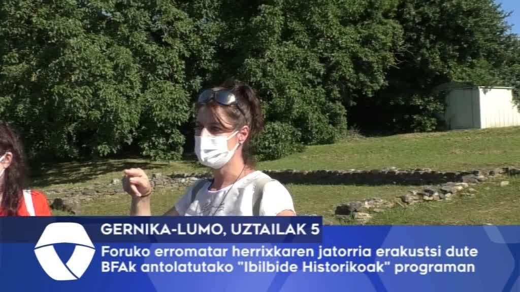 Foruko erromatar herrixkaren jatorria erakutsi dute BFAk antolatutako Ibilbide Historikoak programan