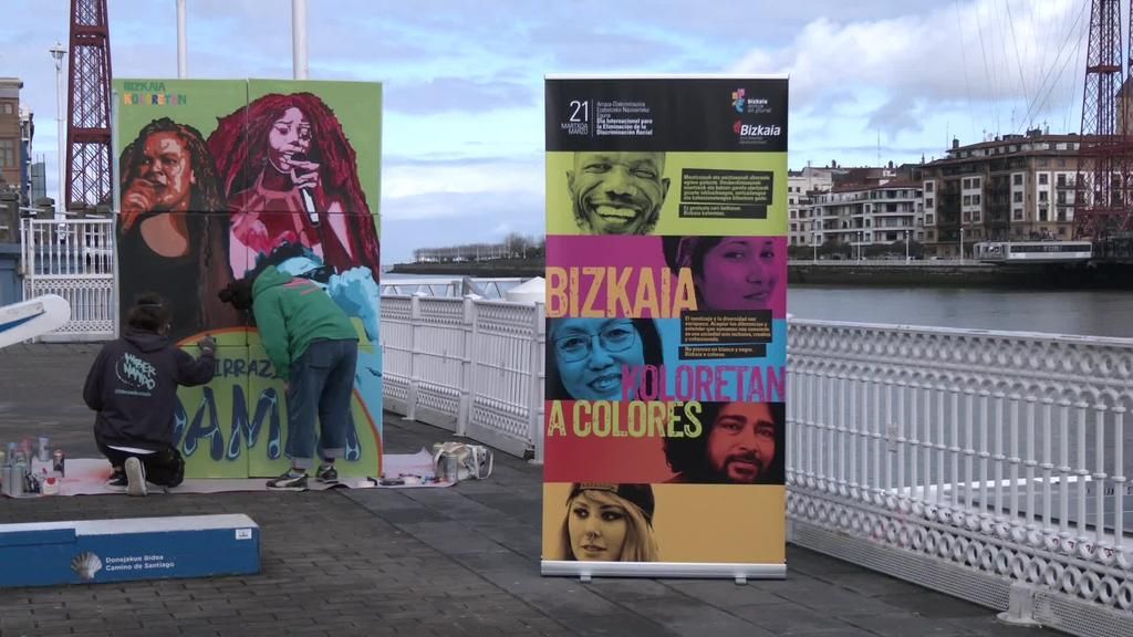 Aldundiak Bizkaia koloretan mezuaren aldeko apostua berretsi dau Arraza Diskriminazioaren aurkako Nazioarteko Egunean