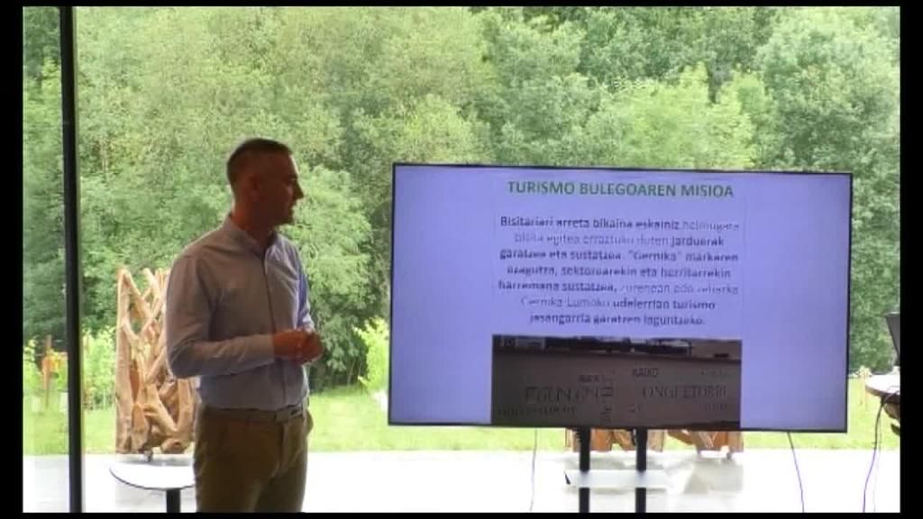 Gernika-Lumoko turismo estrategia aurkeztu dute