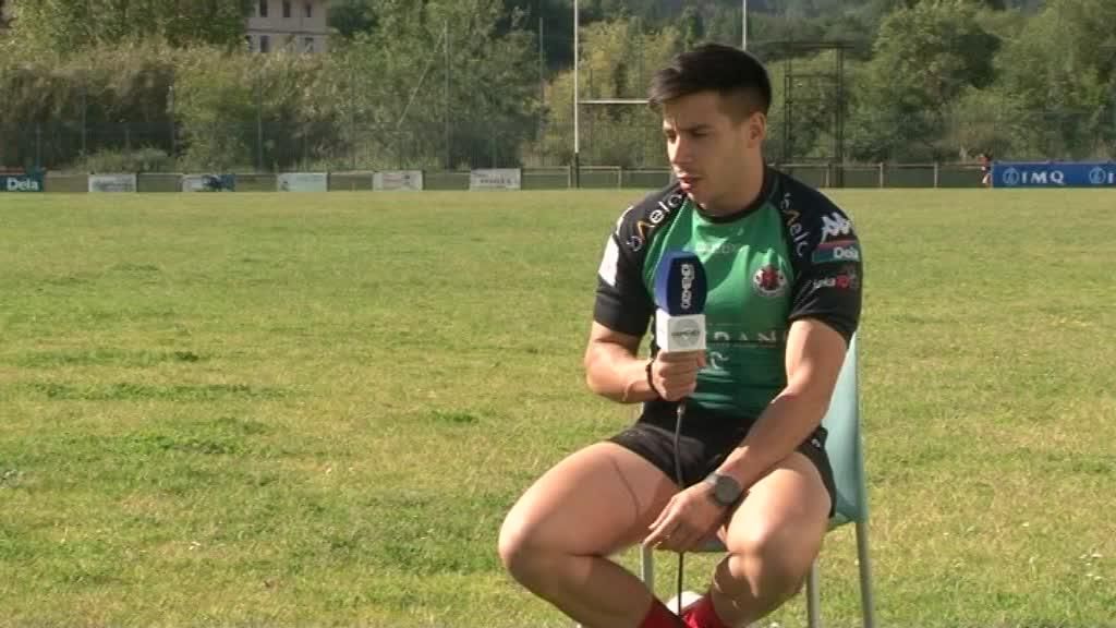 Iker Olaetarekin, Gernika Rugby Taldeko kapitainarekin, hizketan