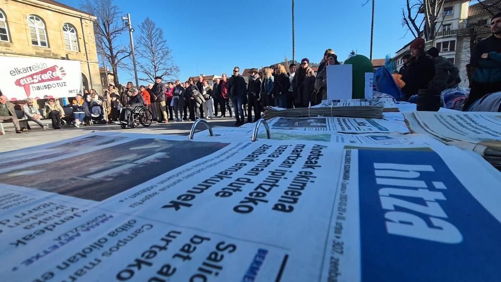 Busturialdeko Hitzaren 20. urteurrena ospatu dabe