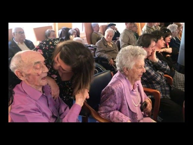 Nagusien eguna ospatu dute Bermeoko Udal zaharren egoitzan