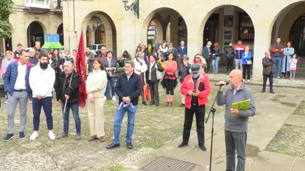 Gernikaren fundazioaren 656. urteurren ekitaldia egin dute