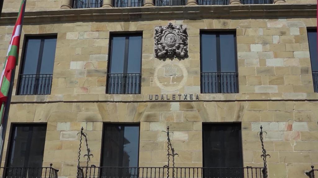 Bermeon izandako atzoko gertakariaren aurrean atsekabea eta tristura handia adierazi dabe Udaletik