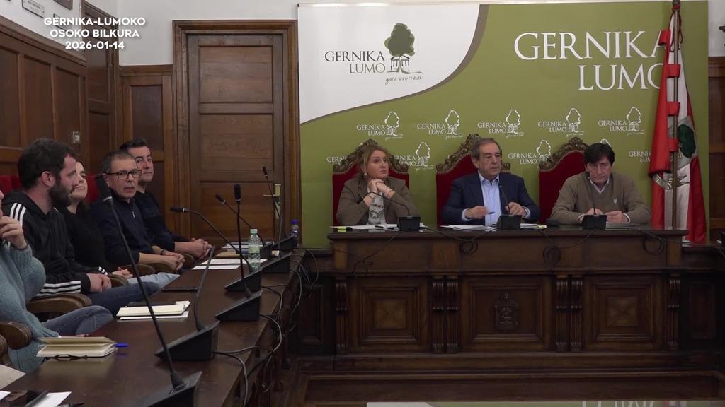 Gernikako EAJk Guztiontzako Herria eta EH Bilduren arteko aurrekontuen akordioaren aurka egin dau