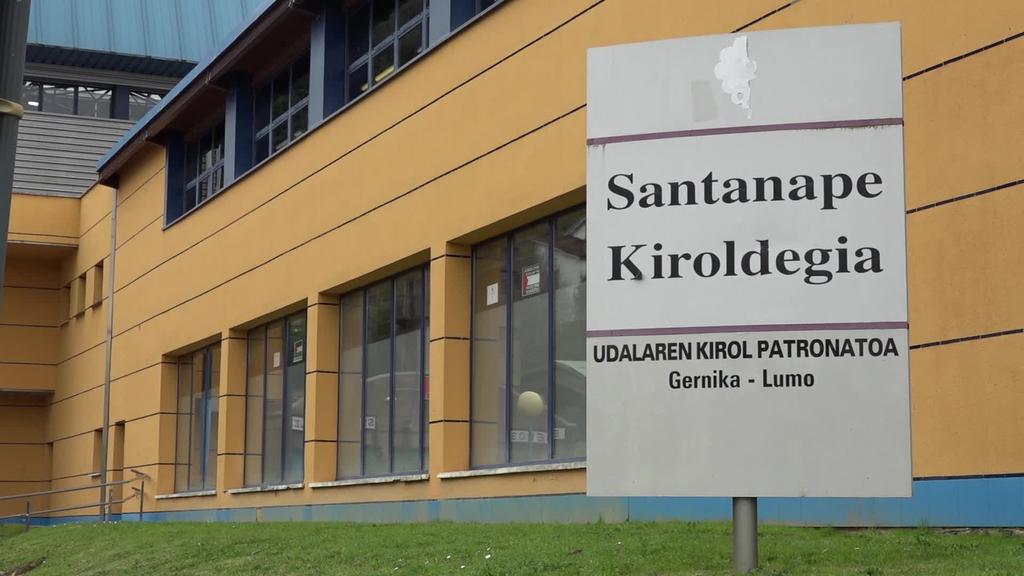 Santanape kiroldegiak 272 eguzki plaka jarriko dauz energia kontsumoa murrizteko