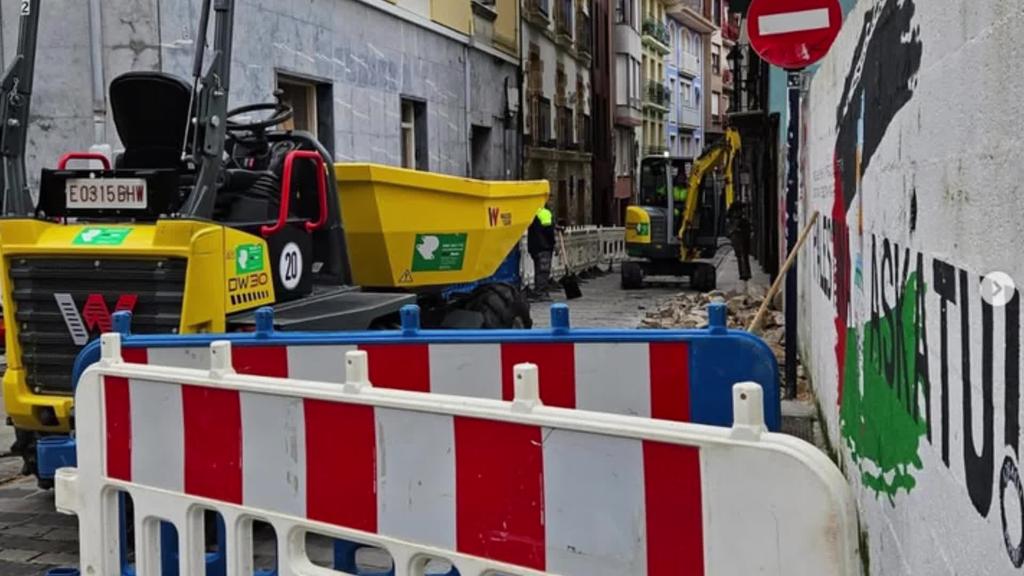 Arostegi kalea eta udaletxe aurreko espaloia egokituko dira, Next Generation funtsen laguntzaz