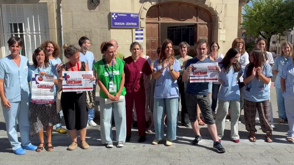Osakidetzako langileek mobilizazioak egin dabez lan-baldintzak hobetzeko