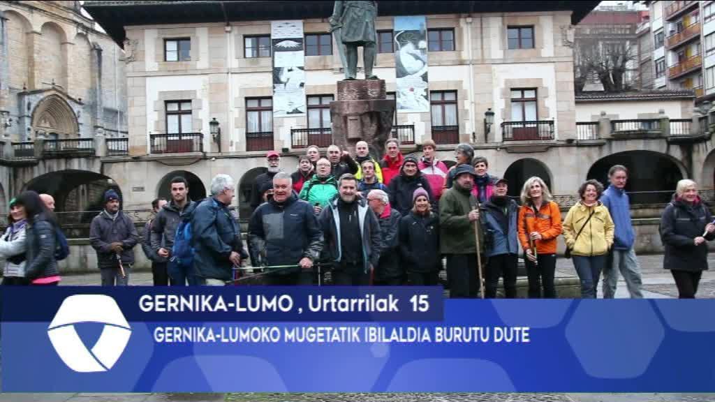 Gernika-Lumoko Mugetatik ibilaldia burutu dute