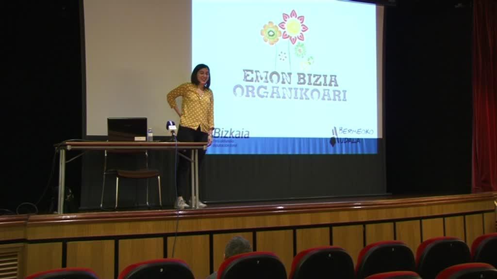 Emon Bizia Organikoari hitzaldia Bermeon