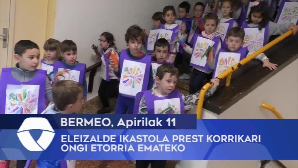 Bermeoko Eleizalde Ikastola prest Korrikari ongi etorria emateko