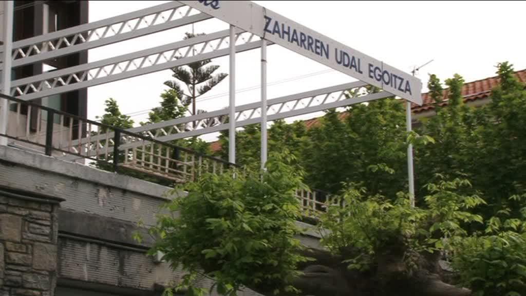 BERMEOKO ZAHARREN EGOITZA OHE FALTA SALATU DU GIZARTE ONGIZATE UDAL PATRONATUAK
