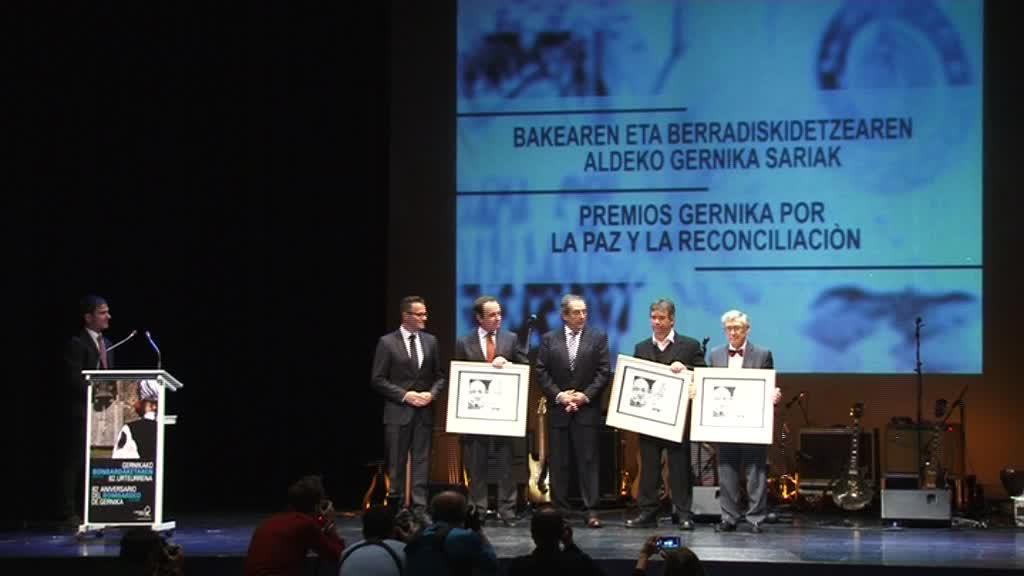 BAKEAREN ETA BERRADISKIDETZEAREN ALDEKO XV. SARIAK