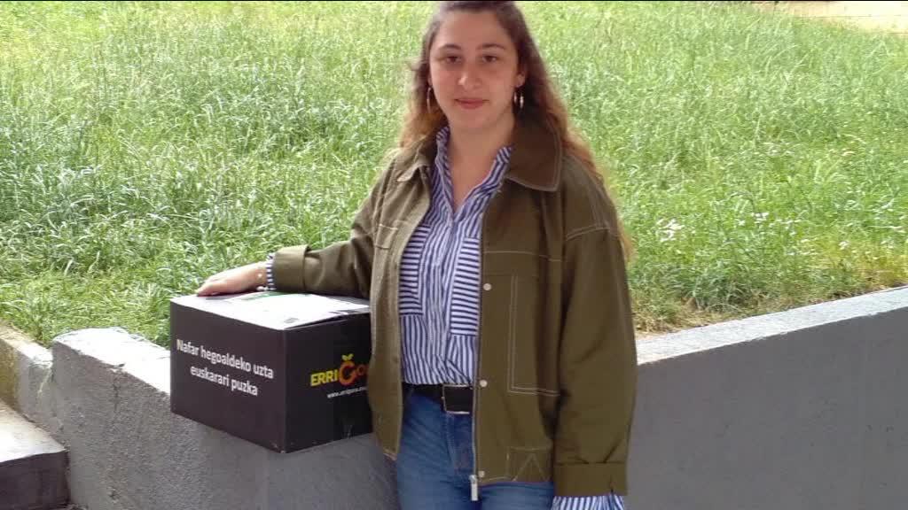 ANE RAYOK IRABAZI DU BERMEOKO BERBALAGUNEN UDABERRIKO LEHIAKETA