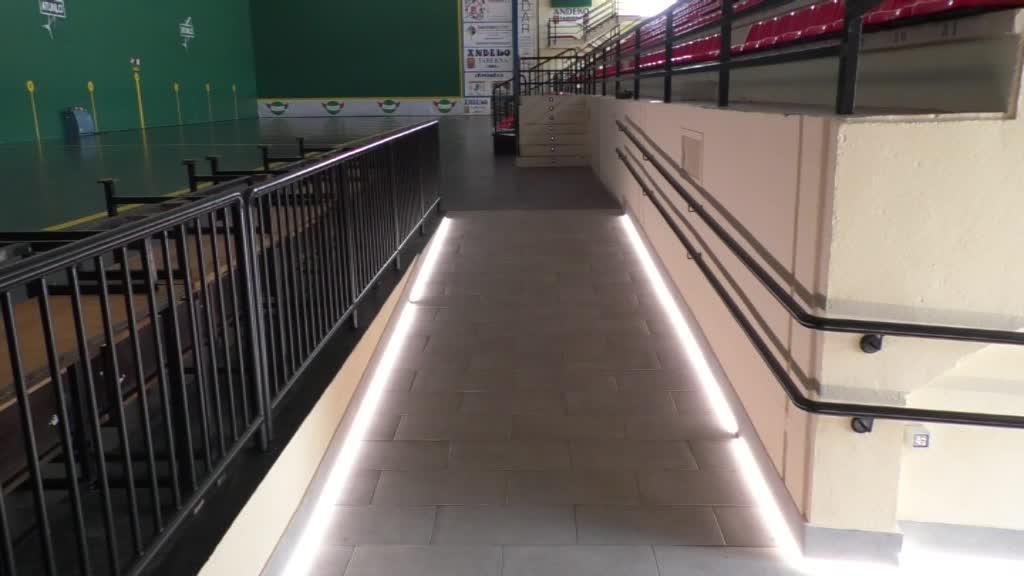 BERRIKUNTZA LANAK EGIN DITU BERMEOKO UDALAK ARTZAN