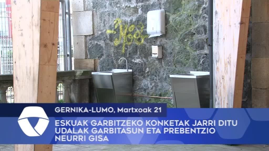 Eskuak garbitzeko konketak jarri ditu Gernika-Lumoko Udalak garbitasun eta prebentzio neurri gisa