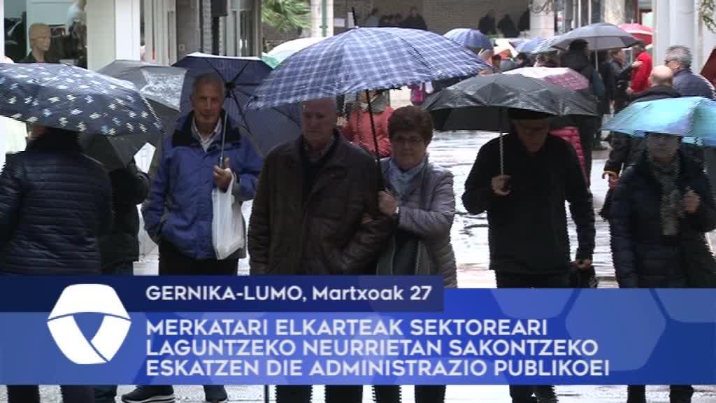 Gernika-Lumoko Merkatari Elkarteak sektoreari laguntzeko neurrietan sakontzeko eskatzen die admnistrazio publikoei