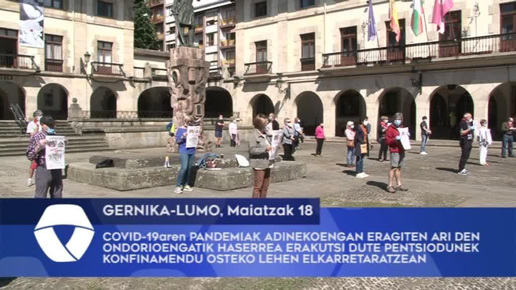Covid-19aren pandemiak adinekoengan eragiten ari den ondorioengatik haserrea erakutsi dute pentsiodunek