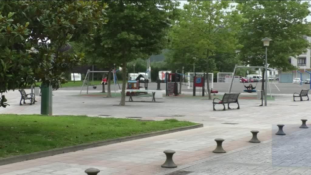 HAURREN PARKEAK BERRIRO ERE MARTXAN DAUDE GERNIKA-LUMON