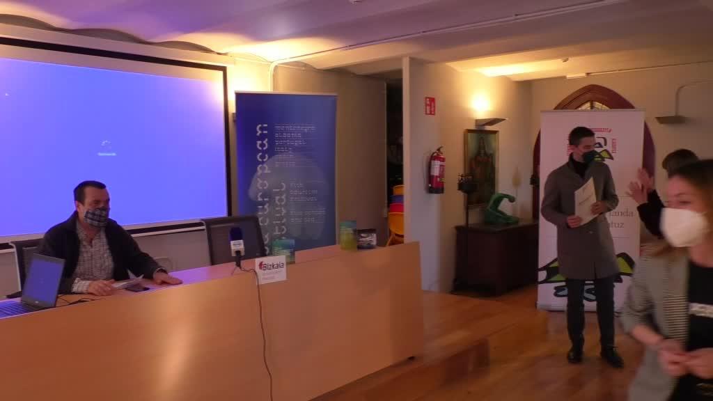 BLU EUROPEAN FESTIVAL JAIALDIA AURKEZTU DA BERMEON