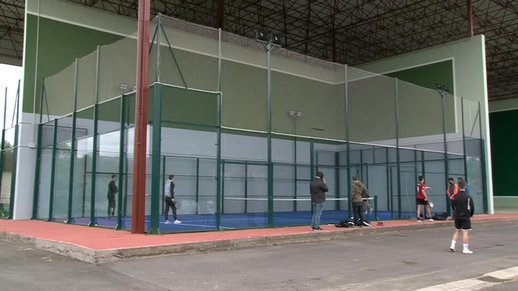 URBIETAKO PADEL PISTAK ERABILGARRI DAUDE JADA