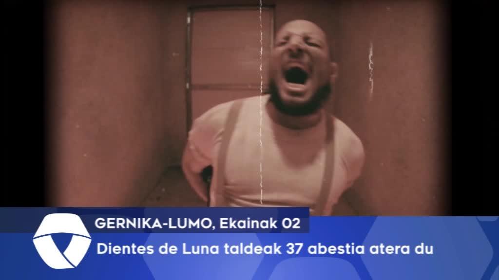 Dientes de Luna taldeak 37 abestia atera du