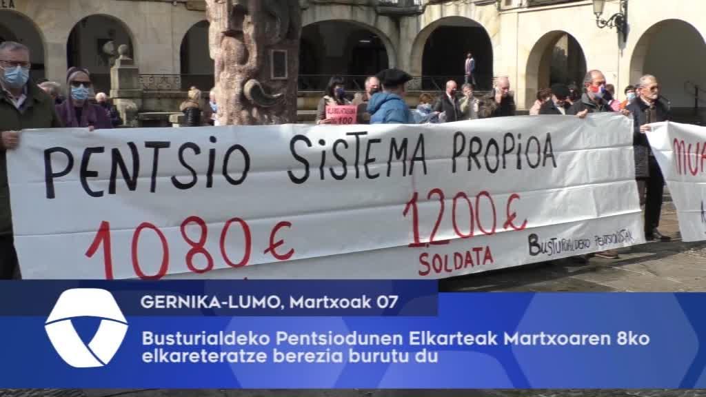 Busturialdeko Pentsiodunek bat egin dute Martxoaren 8ko aldarrikapenekin