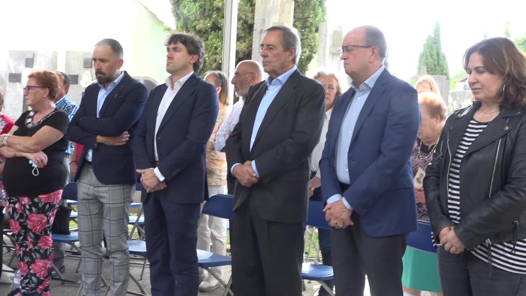 Omenaldia egin zaie gerra-presoen ospitale militarrean hil ziren 269 pertsonei, bere senideak ekitaldearen parte izanda