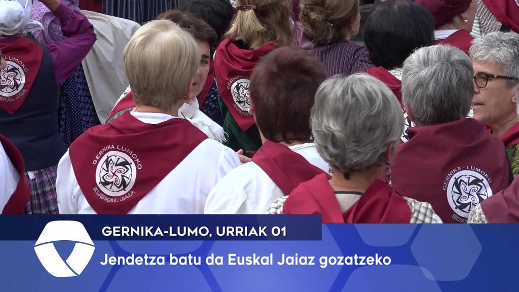 Jendetza batu da Euskal Jaiaz gozatzeko