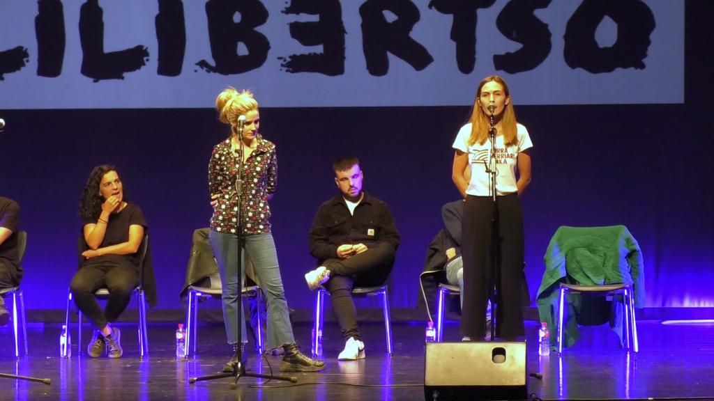 Urriko Azken Astelehen aurreko bertso saioa, Lilibertso