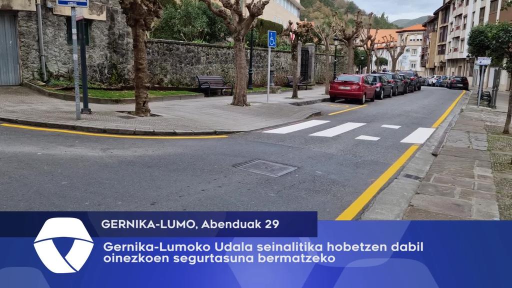 Gernika-Lumoko Udala seinalitika hobetzen dabil oinezkoen segurtasuna bermatzeko