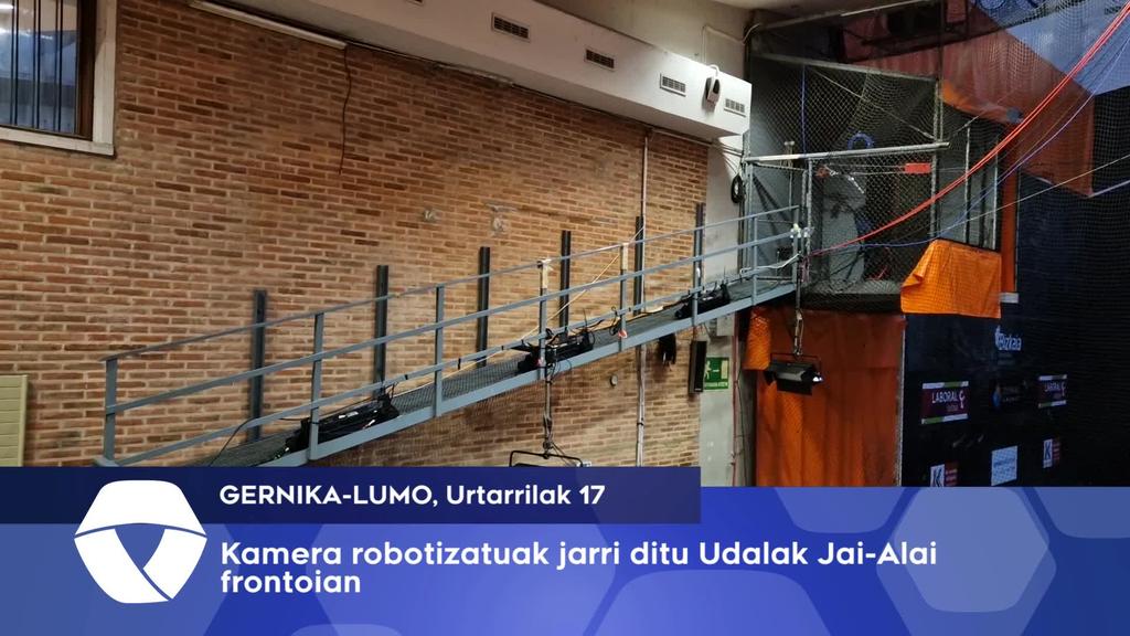 Kamera robotizatuak jarri ditu Udalak Jai-Alai frontoian