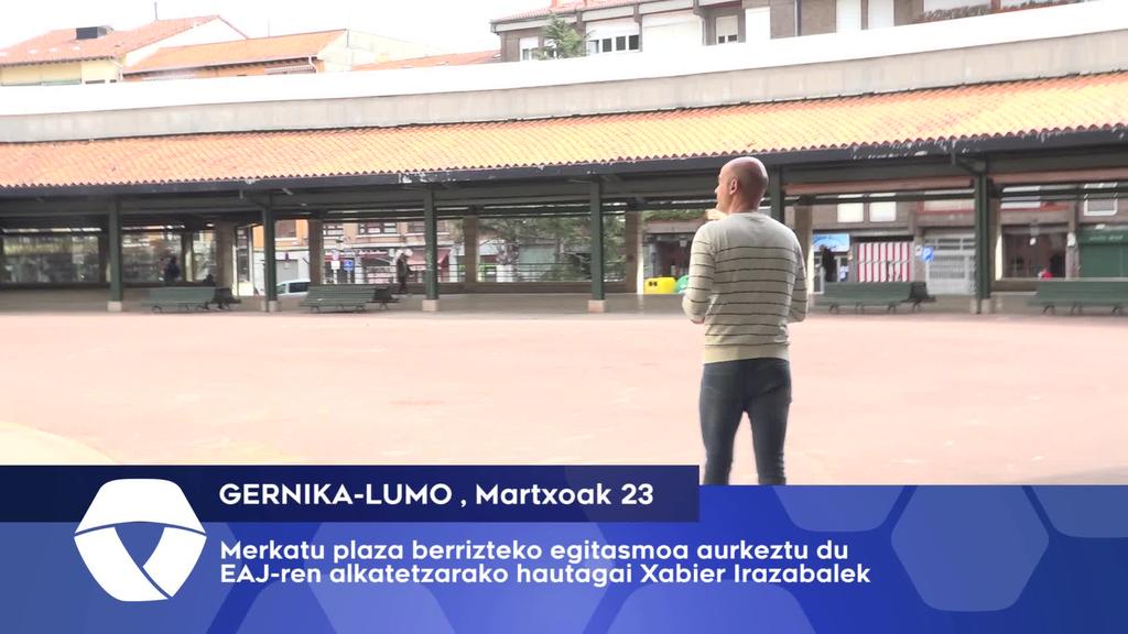 Xabier Irazabal EAJ-ren alkategaiak Merkatu Plaza berrizteko egitasmoa aurkeztu du