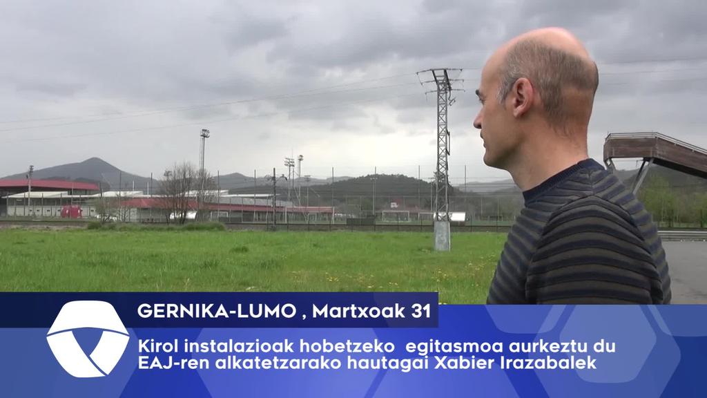 Atletismo pista berriaren egitasmo aurkezpena egin du Xabier Irazabal EAJ-ren hautagaiak