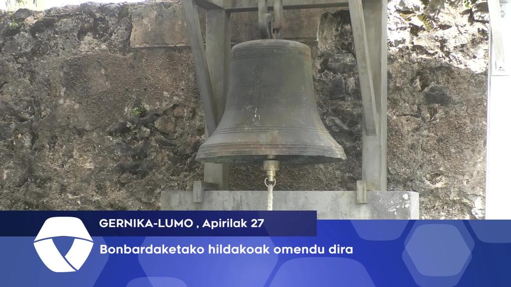 Bonbardaketako hildakoak omendu dira Zalloko hilerrian