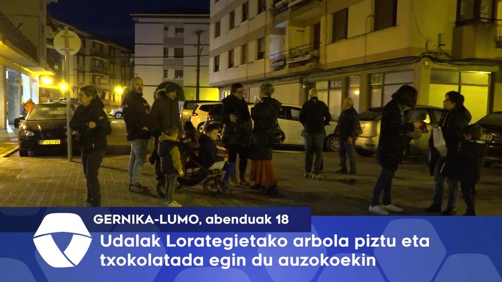 Udalak Lorategietako arbola piztu eta txokolatada egin du auzokoekin