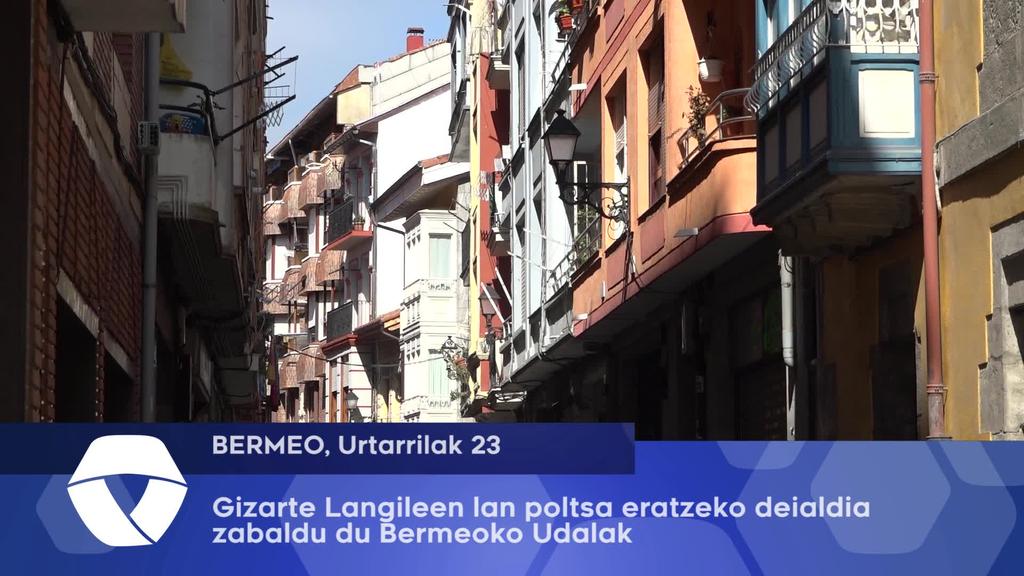 Gizarte Langileen la poltsa eratzeko deialdia zabaldu du Bermeoko Udalak