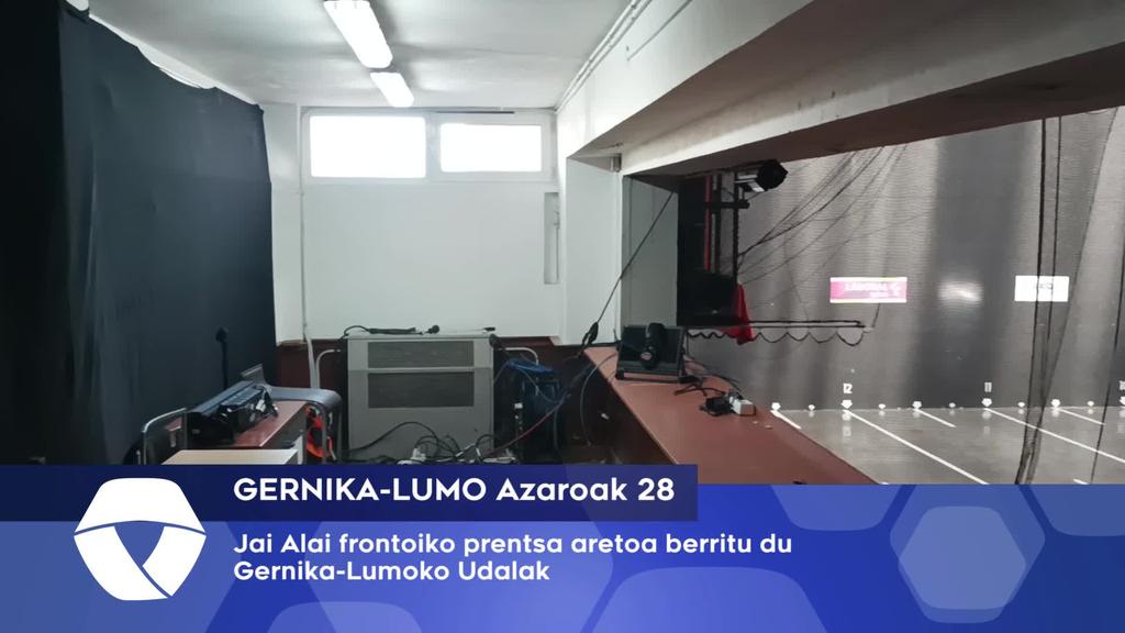 Jai Alai frontoiko prentsa aretoa berriztu du Gernika-Lumoko Udalak