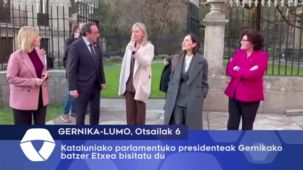 Kataluniako parlamentuko presidenteak Gernikako Batzar Etxea bisitatu du