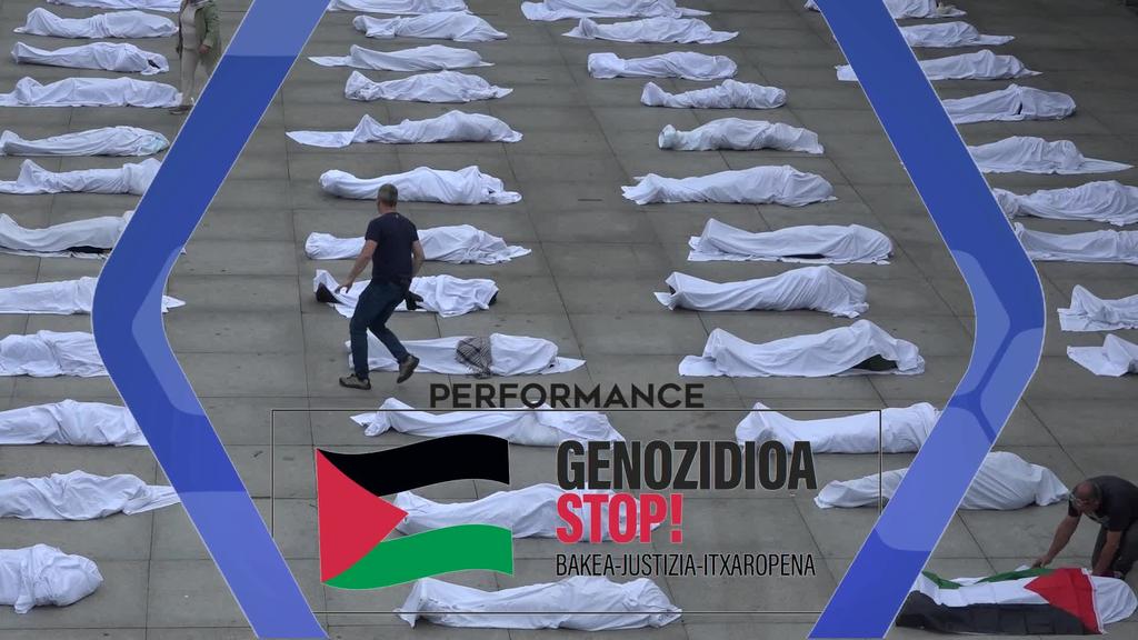 Gernika-Palestinako performance-a pasilekuan