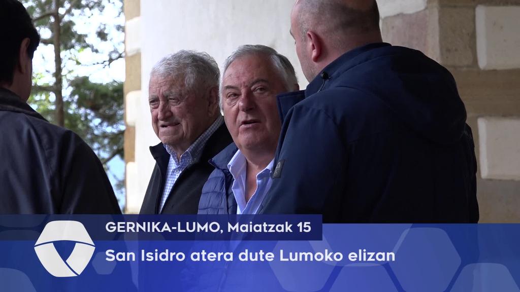 San Isidro atera dute Lumoko elizan