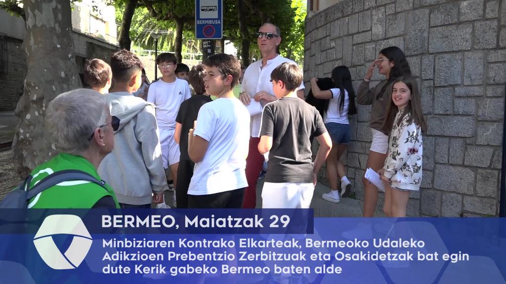 Minbiziaren Kontrako Elkarteak Bermeoko Udaleko Adikzioen Prebentzio Zerbitzuak eta Osakidetzak bat egin dute Kerik gabeko Bermeo baten alde