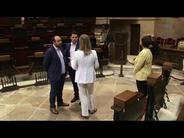 Fraud Chahin Txileko politikaria izan da Batzar Etxean